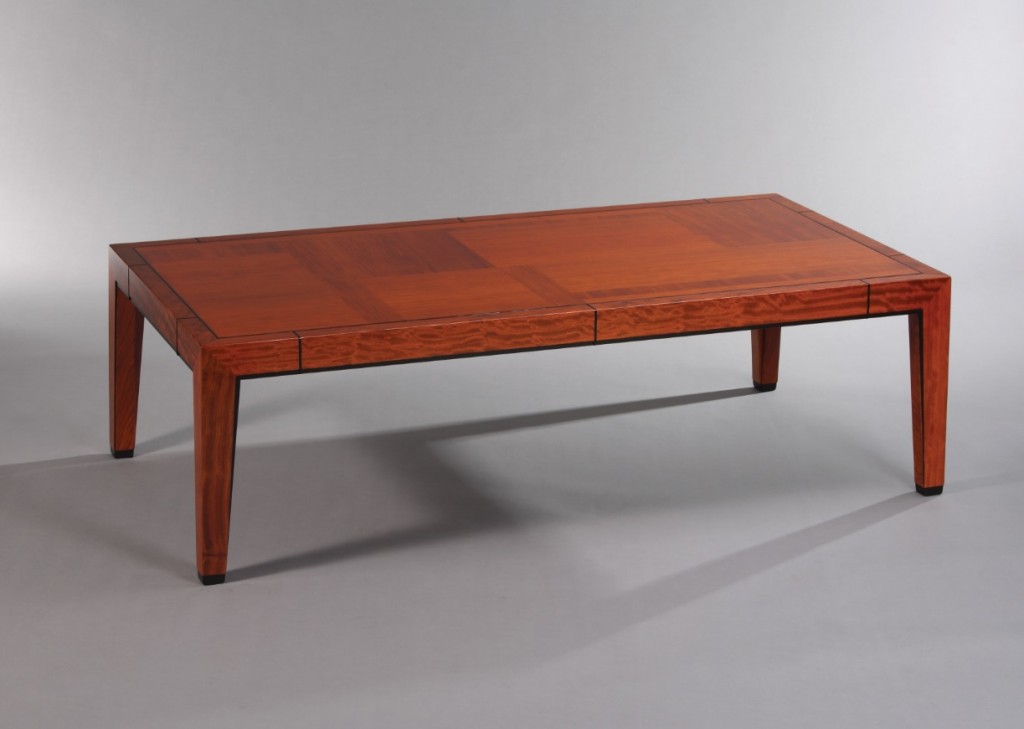 rechthoekige houten salontafel